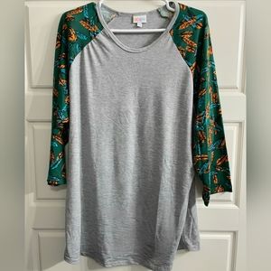 LuLaRoe Randy Shirt - 3XL Raglan Sleeve